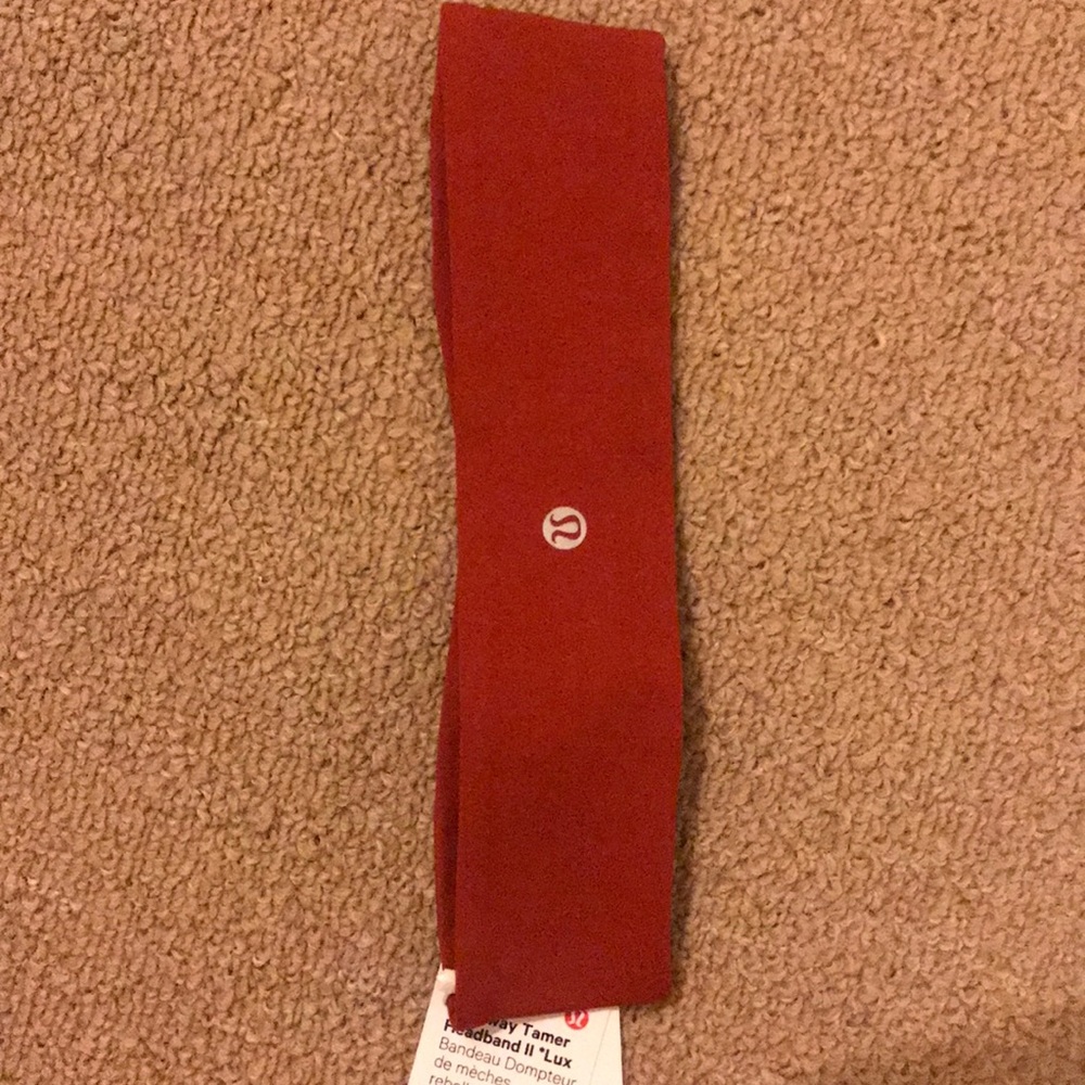 Lululemon headband NEW
